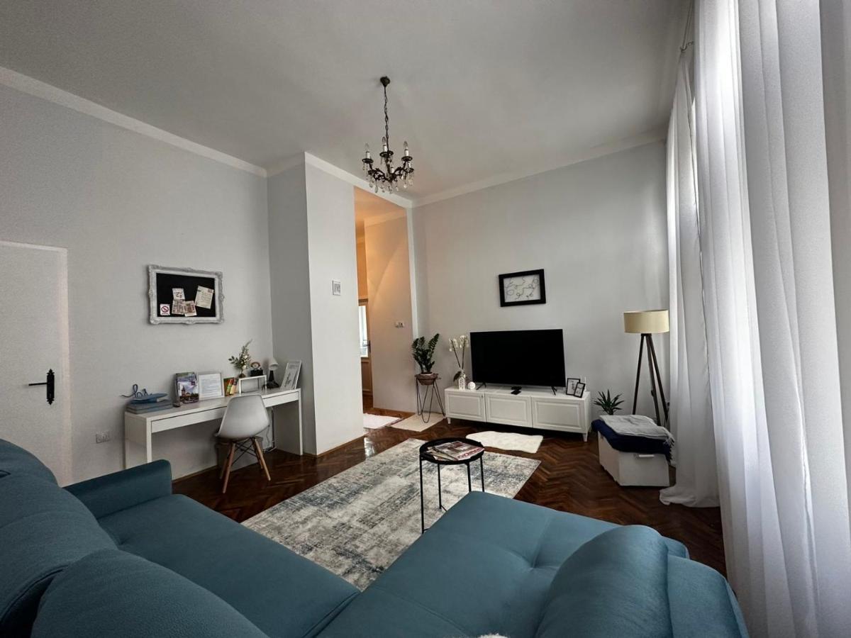 Pure Of Joy City Centre Apartment Subotica Exterior photo
